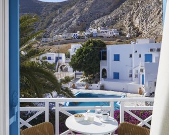Hotel Matina - Kamari - Balcón