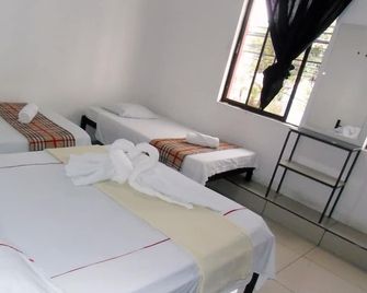 Hotel El Descanso - San José - Bedroom