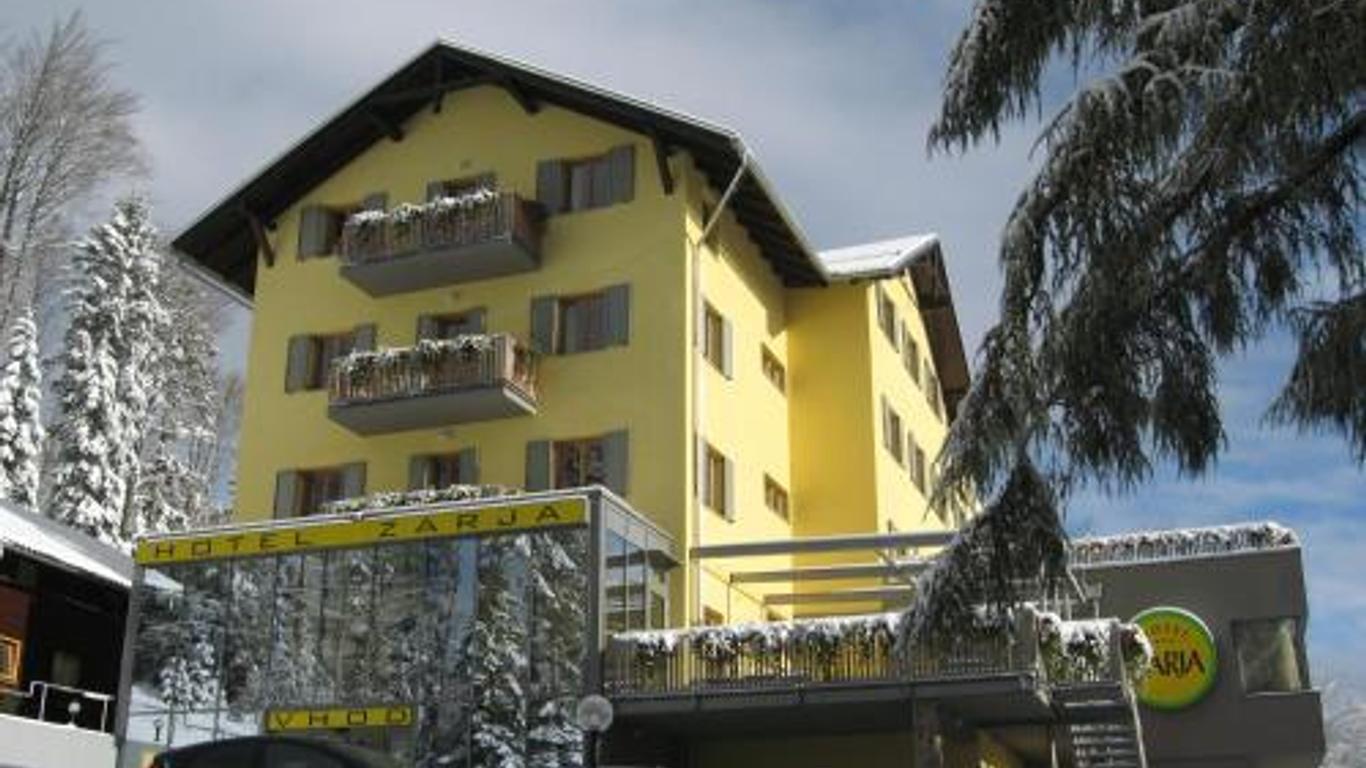 Hotel Zarja