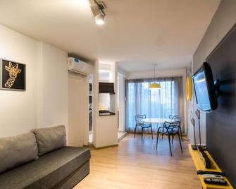 Departamento De Luxe A Estrenar - Rosario - Sala de estar