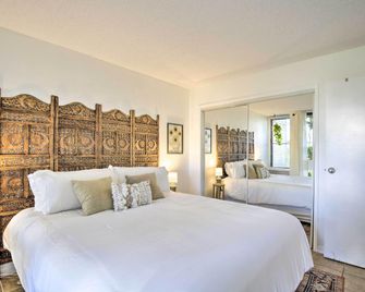 Big Island Condo with Pool Access Walk to Beach! - Kailua-Kona