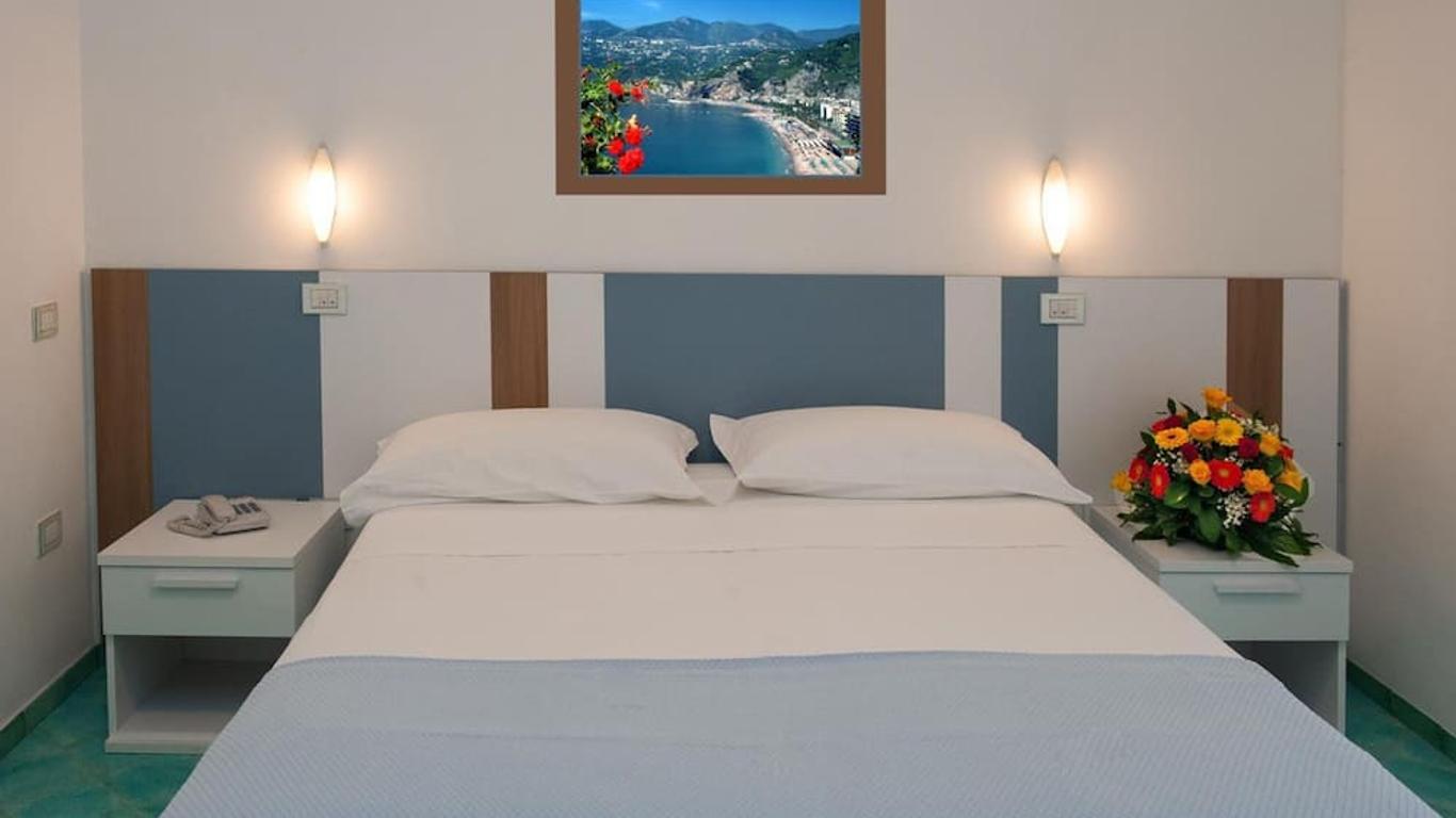 أوتل دي روزا