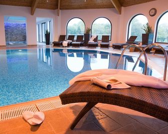 Bryn Meadows Golf, Hotel & Spa - Hengoed - Pool