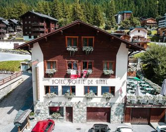 Pointe De Zinal - Anniviers - Edificio