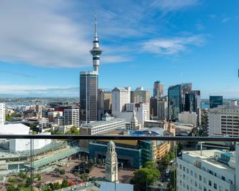 Four Points by Sheraton Auckland - Auckland - Balcony