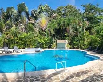 Hotel Playa Westfalia - Limón - Piscina