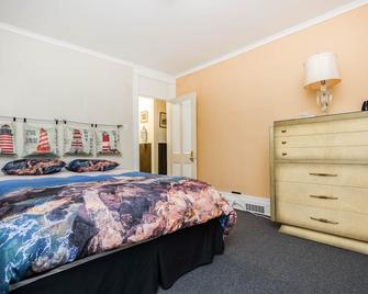 Wolseley the heart of the city ! - Winnipeg - Bedroom