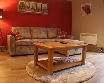 Pitlochry Stay-Sleeps 2-Central & Connected - Pitlochry - Wohnzimmer