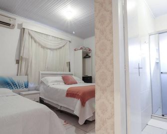 Pousada Tia Eni - Gramado - Bedroom