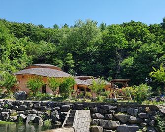 풍안 펜션 - 산청 - 야외뷰