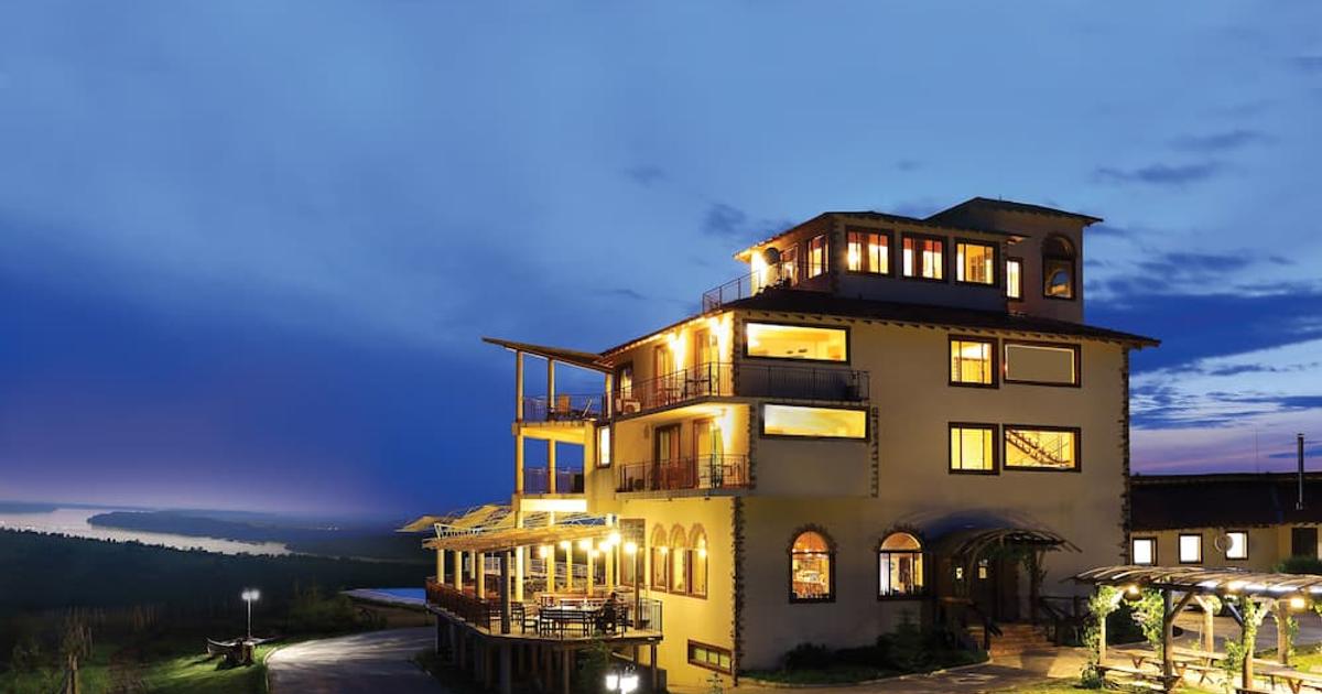 seven generations winery hotel and spa mechka bulgaria