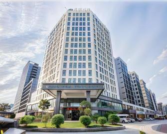 Grand View Pearl Hotel - Jiaozuo - Building