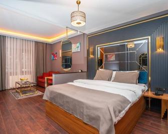 216 Eagle Palace Suite - Istanbul - Bedroom