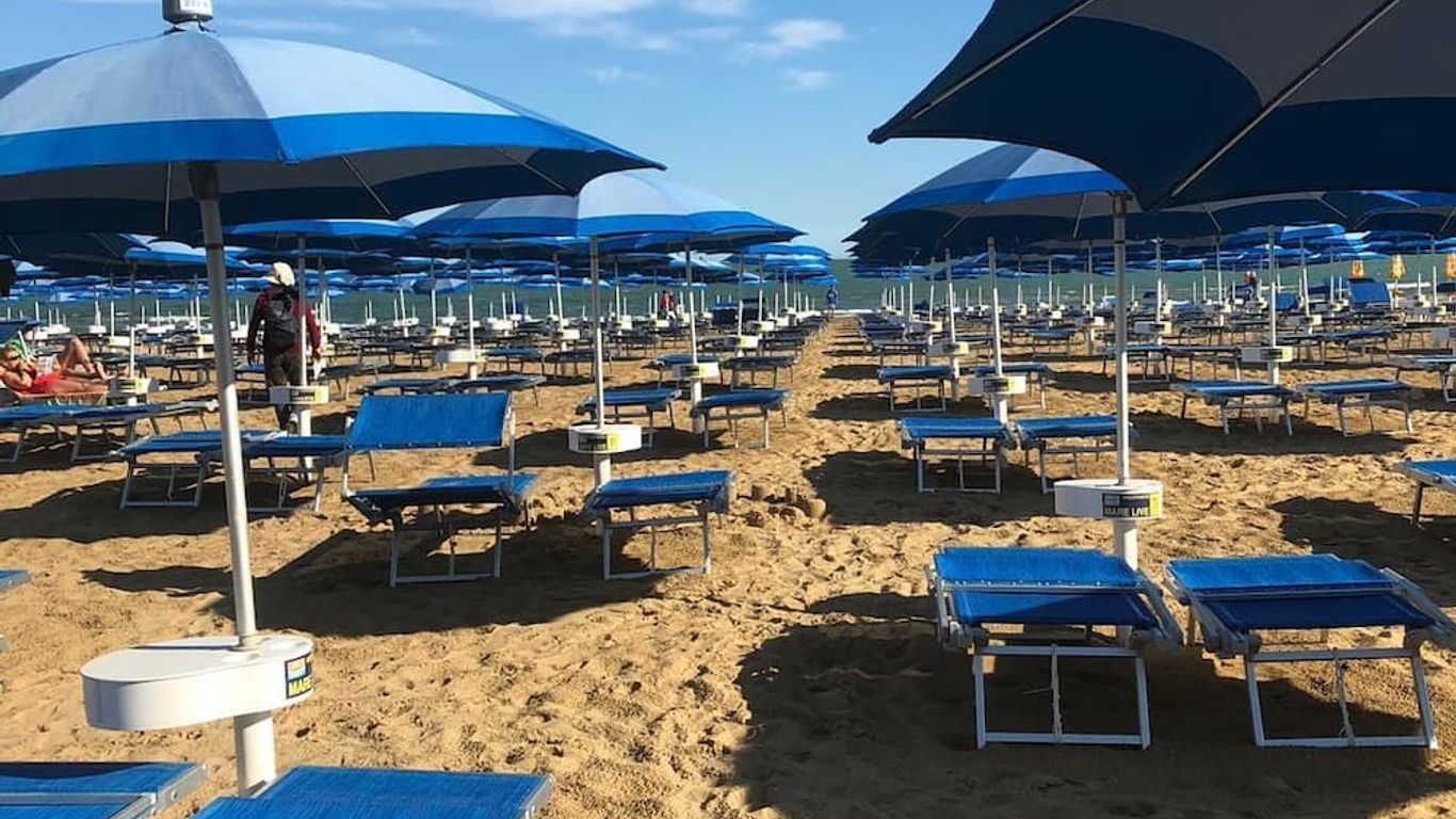 هوتل مار لايف