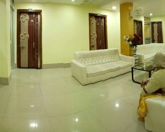 Hotel Grand Silicon - Tezpur - Lobby