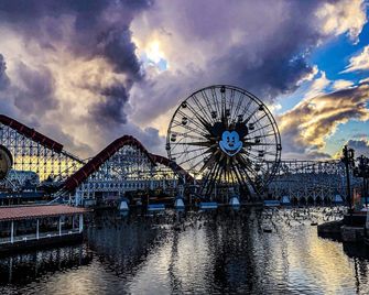 Hotel Indigo Anaheim By IHG - Anaheim