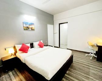 Bedchambers Serviced Apartments, Hyderabad - Hyderabad - Bedroom