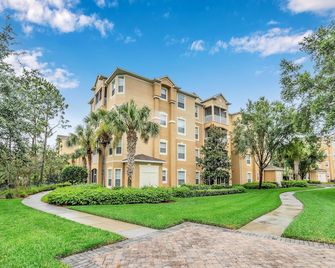 Luxurious Condo Near Disneyfree Waterpark Access - Four Corners - Edificio