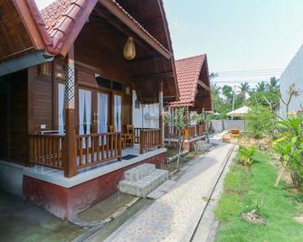 Maksan Cottage - Nusa Penida - Vista del exterior