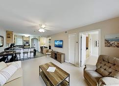 Hilton Head Condominiums by TO - Hilton Head Island - Living room
