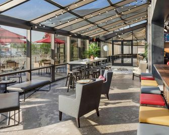 Delta Hotels by Marriott Minneapolis Northeast - Minneapolis - Restaurant