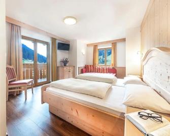 Hotel Jagdhof - Wolkenstein in Gröden - Schlafzimmer