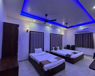 The Tiger Paradise Resort - Umred - Yatak Odası