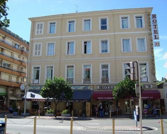 Hôtel Claridge's - מאהטו - בניין