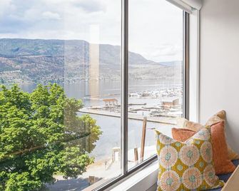 Designer Penthouse - Downtown Waterfront! - Kelowna - Balkon