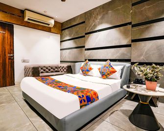 Fabhotel Prime Welcome Palace - Surat - Habitación