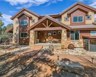 Canyon Ridge Retreat, Adventure at your doorstep - Orderville - Edificio