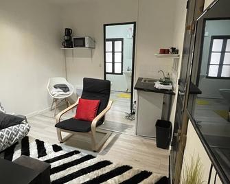 studio rénové 30m2 a 5 min de la gare - Burdeos