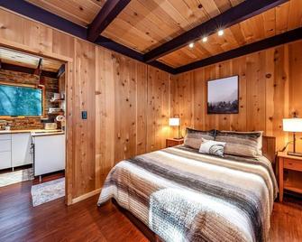 A-frame Escape Unique Stay W Comfort & Style - Shaver Lake - Habitación
