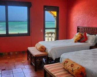 Luxury Oceanfront Eco Villa - Majahual - Habitación
