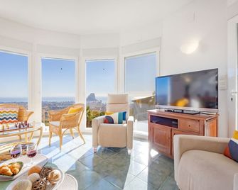 Villa Lehman - Plusholidays - Calpe - Huiskamer