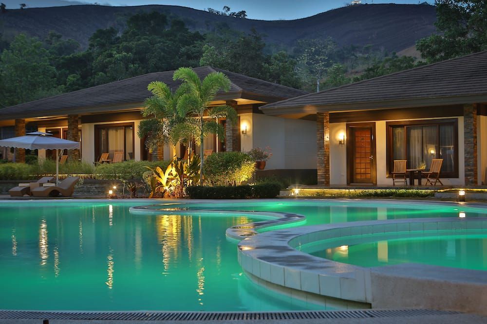 منتجع كورون سوليل غاردن