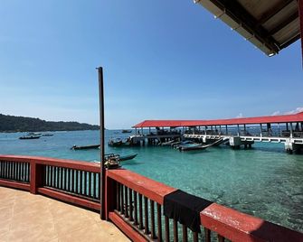 Perhentian Village Inn - Kuala Besut - Balcony