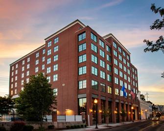 Residence Inn by Marriott Norwalk - Norwalk - Building