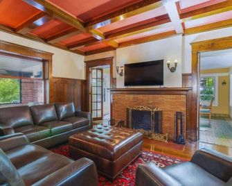 Martha's Bed and Breakfast - Lincoln - Lounge