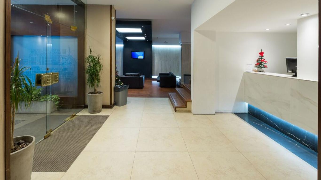 Estocolmo Hotel by bund