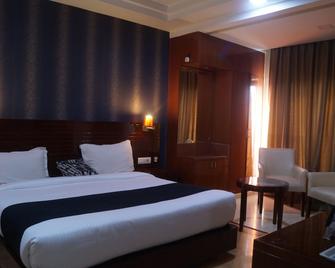 Hotel Sagar Iinternational - Durg - Bedroom