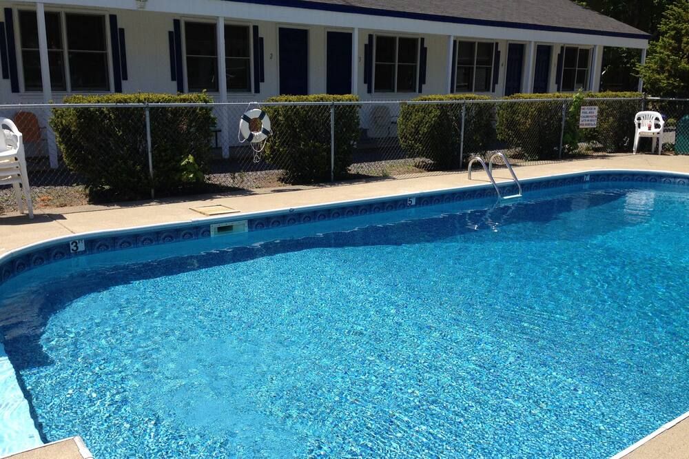 مارفن جاردنز موتل - أولد اورشيرد بيتش - حوض السباحة