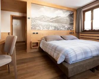 Hotel Compagnoni - Santa Caterina Valfurva - Schlafzimmer