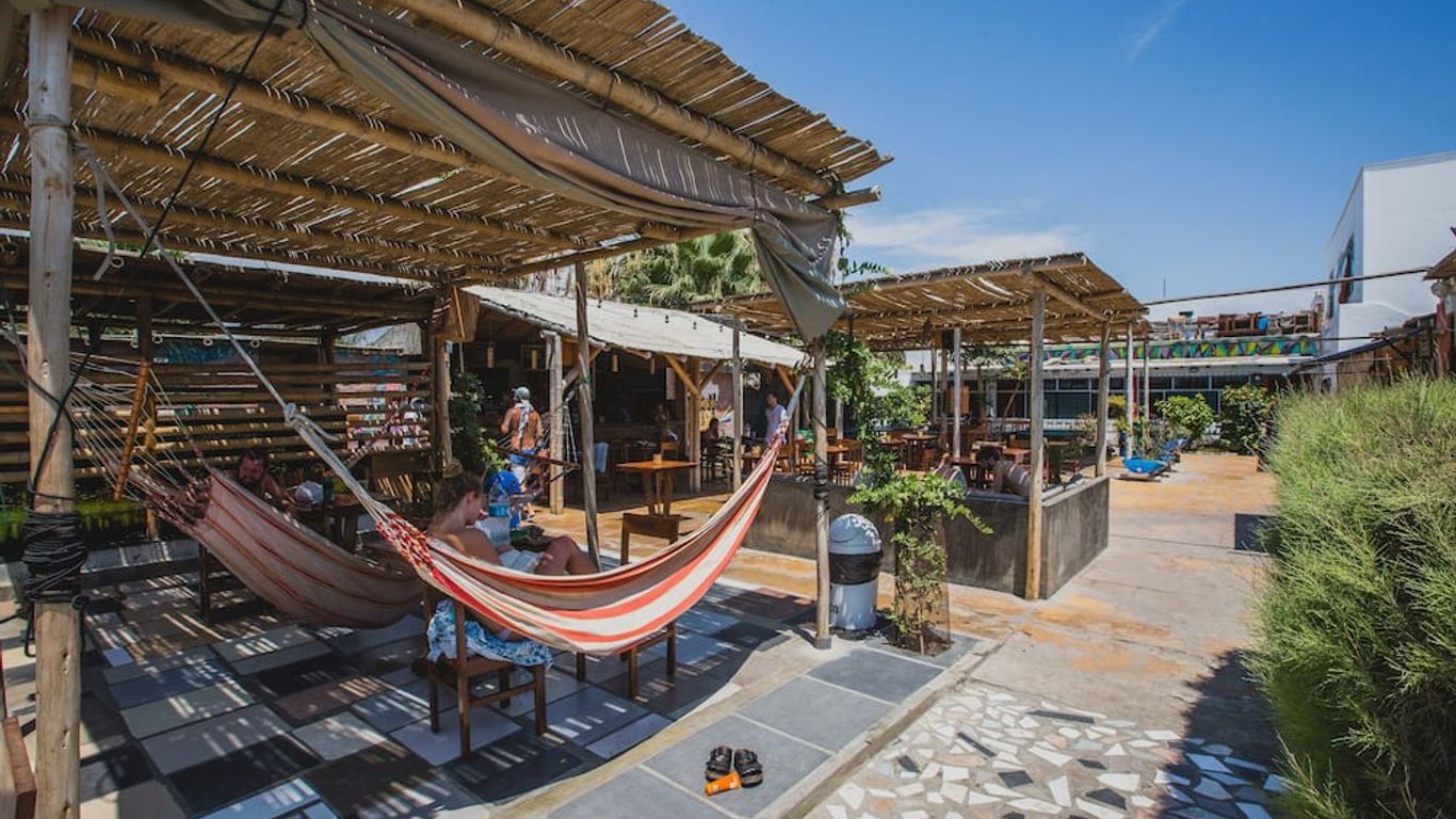 Viajero Paracas Hostel