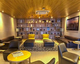 ZEN Rooms Madison 101 Qc - Quezon City - Lounge