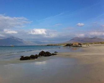 Modern and luxurious home in Renvyle - situated on The Wild Atlantic Way - Renvyle - Strand