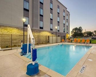 Hampton Inn Crestview I-10 - Crestview - Zwembad