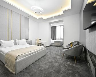 Imperial Palace Hotel - Erevã - Corredor