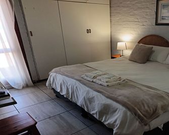 Aqua Marine Guest House - Port Elizabeth