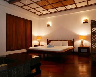 Dolarog Beach Resort - El Nido